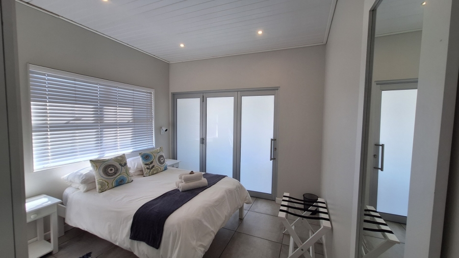 2 Bedroom Property for Sale in Elands Bay Western Cape